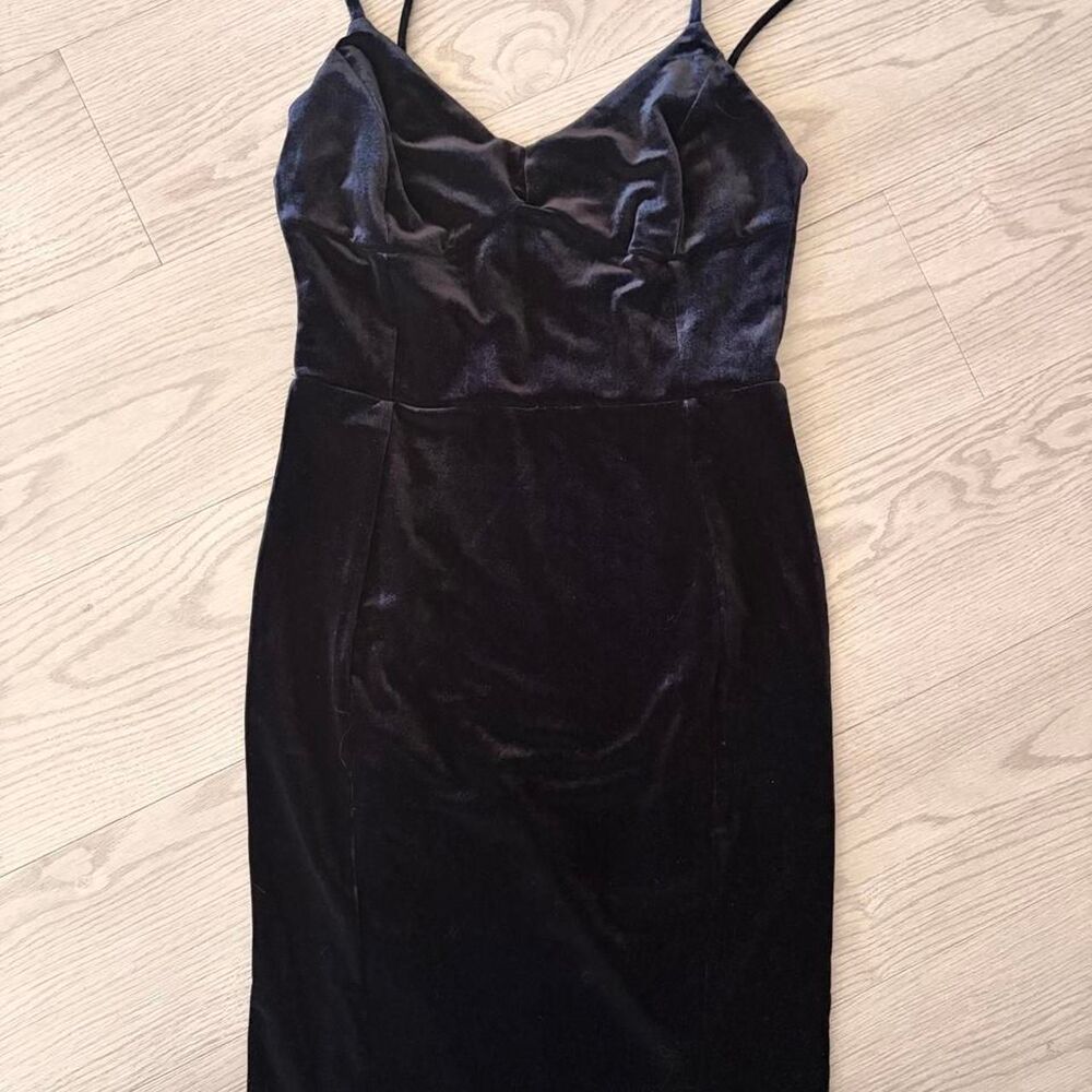 H&M Women's Velvet Mini Dress